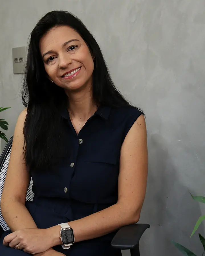 Dra. Elaine Tofeti, que atende em Direito Previdenciário